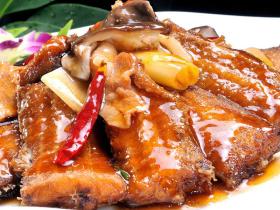 福建厦门冷冻速食料理包 红烧带鱼 盖浇饭方便菜肴